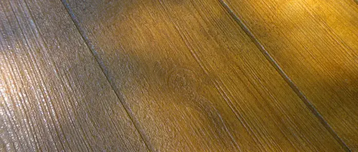 Rustic-Wood-Benefit